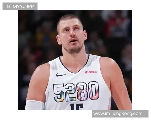 约基奇再创历史第七次30分15篮板15助攻詹姆斯未曾达到这一成就引发热议